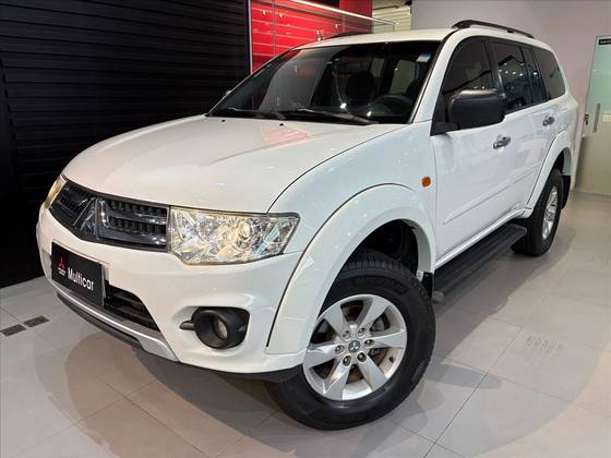 MITSUBISHI PAJERO 3.2 4X4 16V TURBO INTERCOOLER DIESEL 4P AUTOMÁTICO